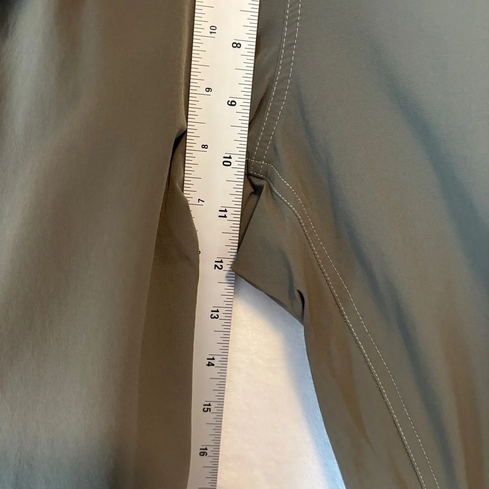 KUHL womens green Anika Convertible Soft-Shell Pants zip‎ off to shorts size 14 - Picture 4 of 13